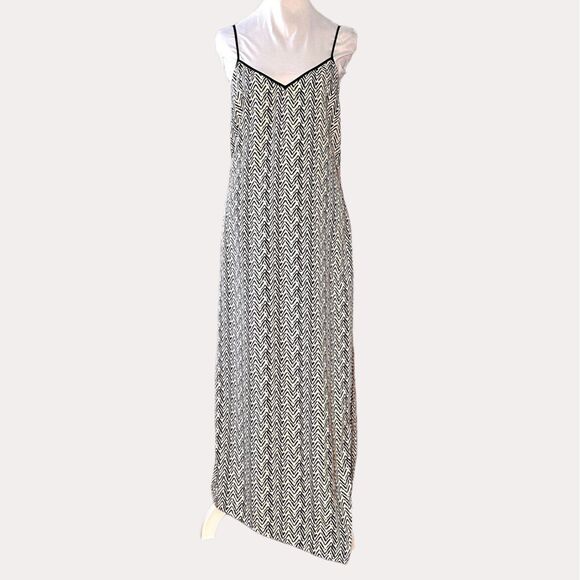 Sanctuary Slip Dress Geometric Side Slits Beige Black M - Picture 1 of 8